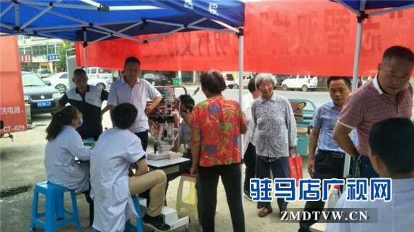 新蔡尖峰眼科醫(yī)院組織專家開展“志智雙扶”活動走進(jìn)孫召鎮(zhèn)