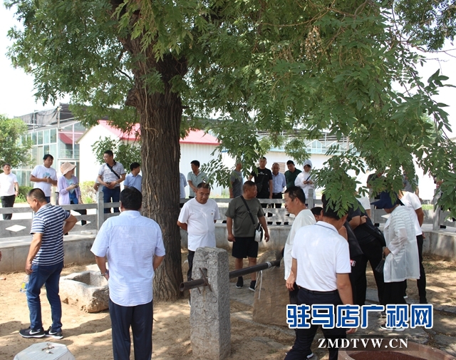 汝南縣古塔街道組織黨員干部到黨建先進集體進行學(xué)習(xí)