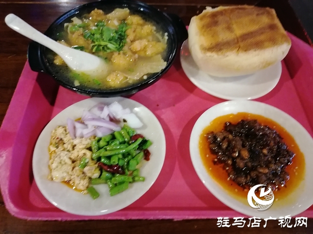 吳嬸饃菜湯，吃出家的味道