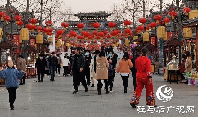  古樸風(fēng)情街 年味漸漸濃