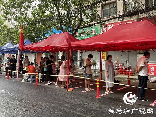 駐馬店：緊張有序推進(jìn)全民核酸檢測(cè)