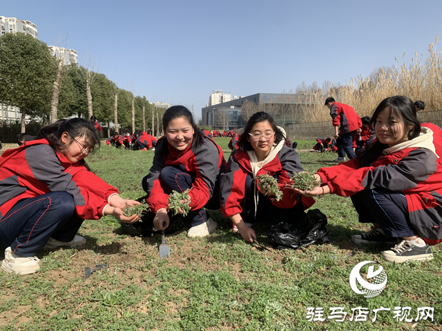 駐馬店市實驗中學(xué)師生：走進自然 感受勞動之美